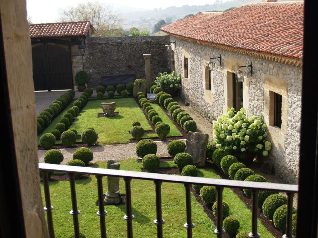 Hotel Palacio De La Pena Cantabria Ajo Rom bilde
