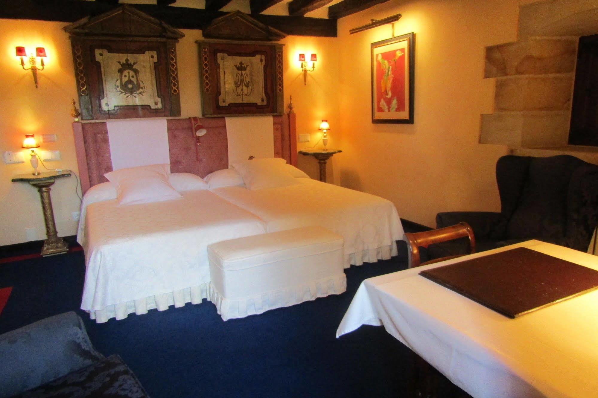 Hotel Palacio De La Pena Cantabria Ajo Eksteriør bilde